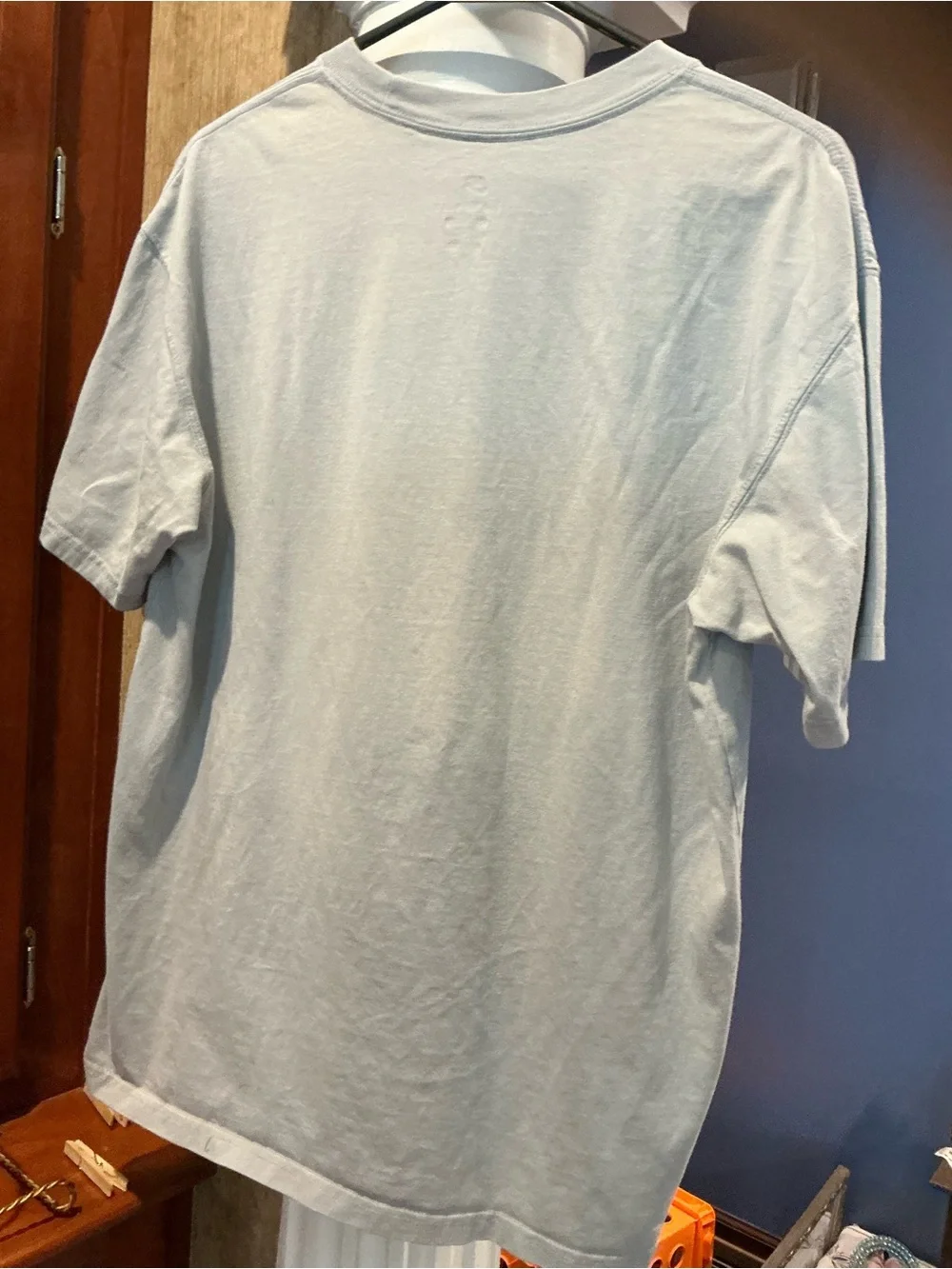 Nike Light Gray Tee with Blue-Purple Drip Logo and Pink Swoosh